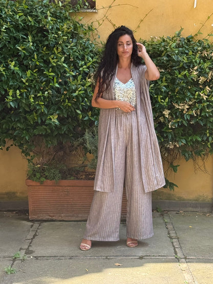 Tailleur gessato gilet e Panta palazzo