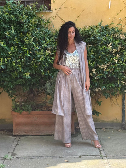 Tailleur gessato gilet e Panta palazzo